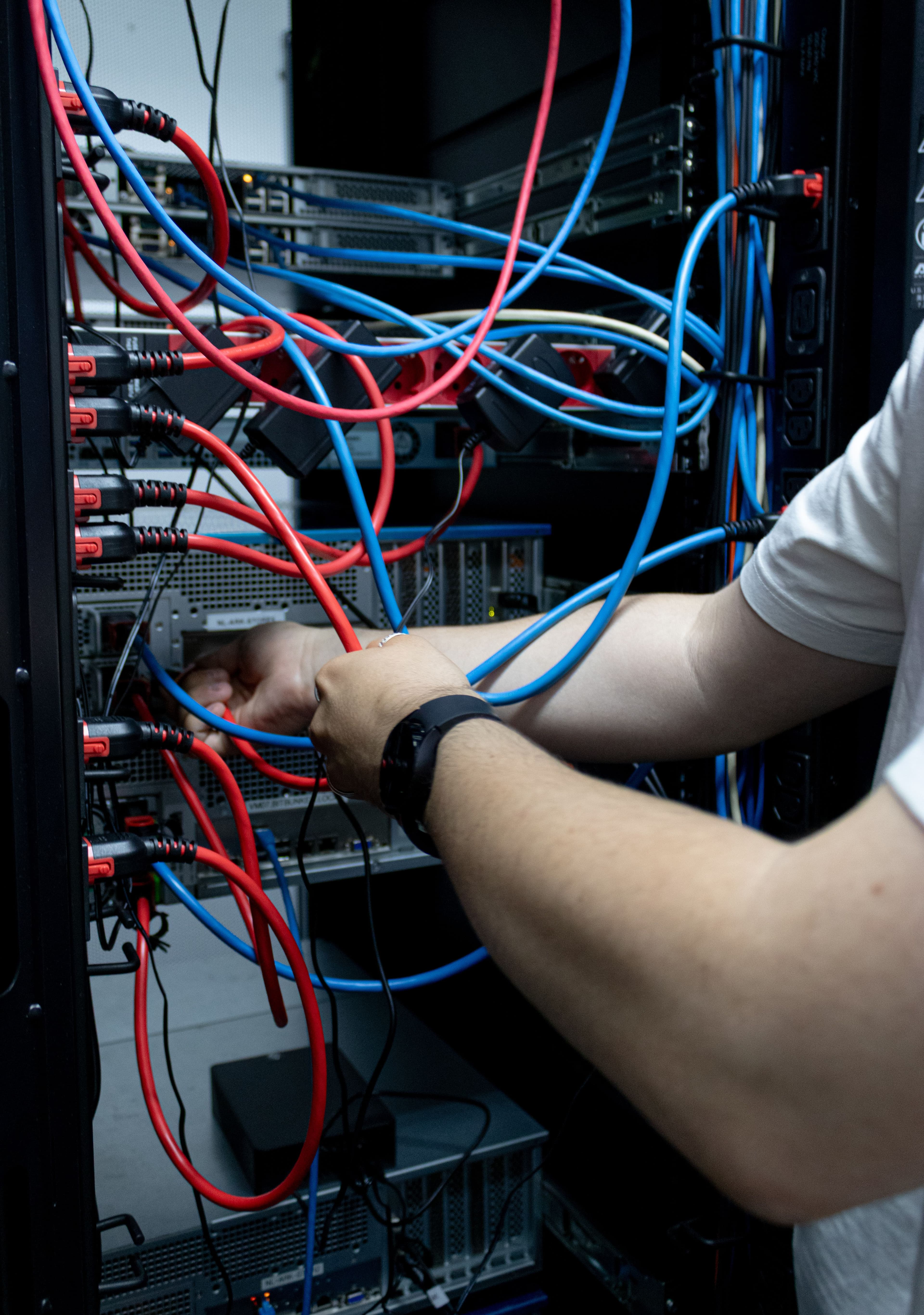 Service Monteur ICT 