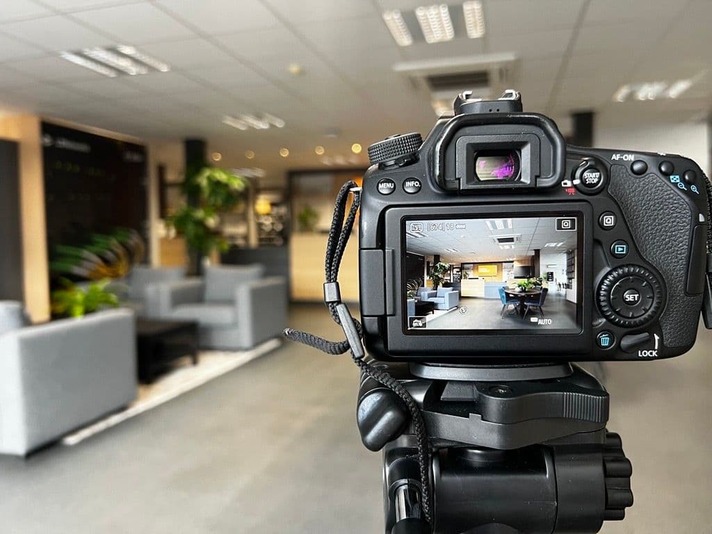 Heb jij onze nieuwe corporate foto's al gespot?